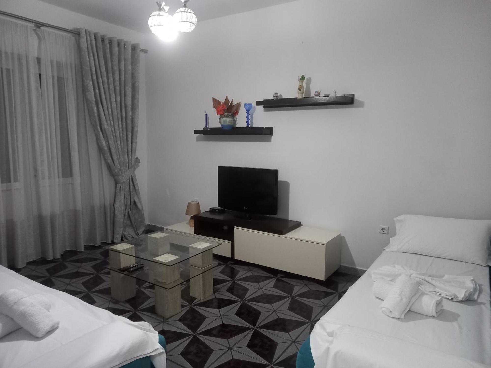 Goni Guest House Sarandë 外观 照片