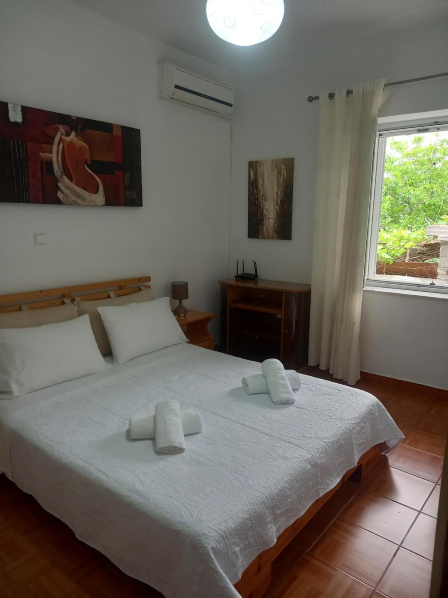 Goni Guest House Sarandë 外观 照片